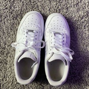 Women’s Air Force 1’s
